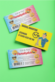 Dış Mekanlarda Mesajınızı Güçlendirin: Hava Koşullarına Dayanıklı Kuşe Sticker